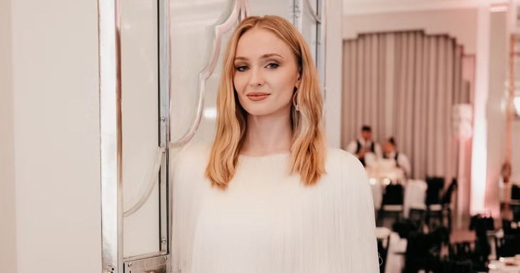 Sophie Turner Early Life & Family